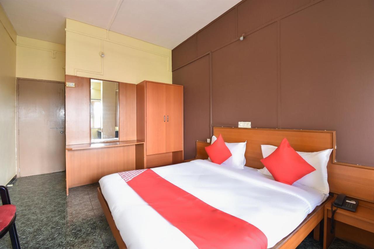 Oyo 63264 Hotel Shamiana Pandharpur Εξωτερικό φωτογραφία