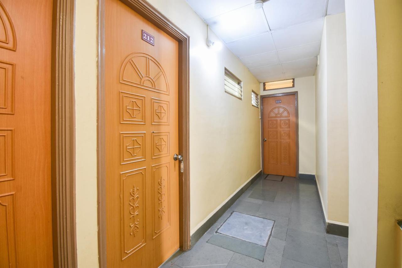 Oyo 63264 Hotel Shamiana Pandharpur Εξωτερικό φωτογραφία