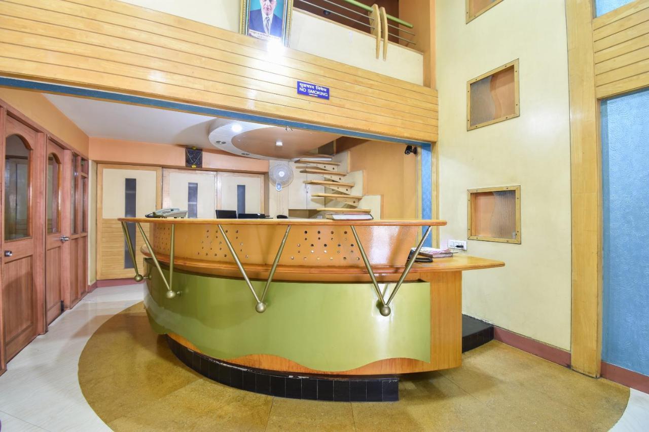 Oyo 63264 Hotel Shamiana Pandharpur Εξωτερικό φωτογραφία