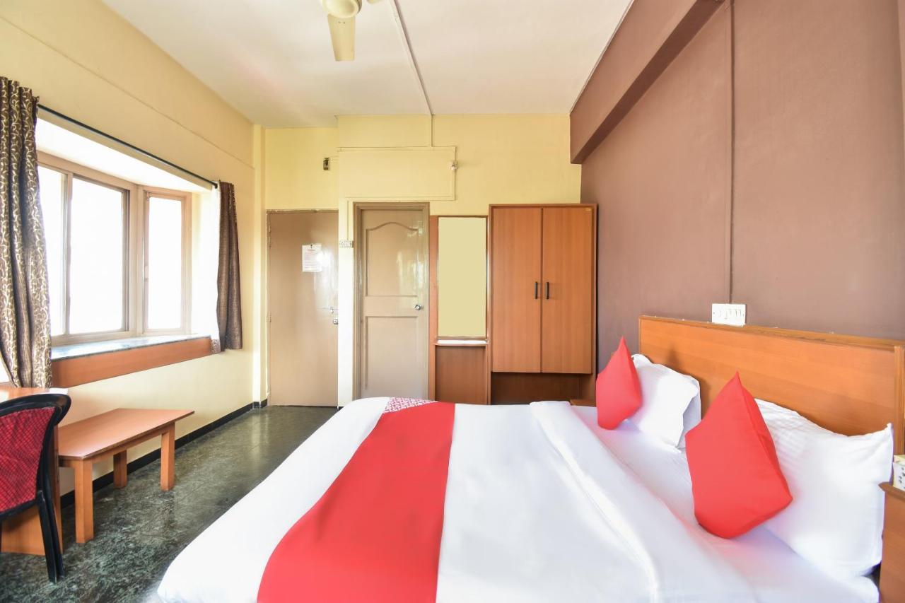 Oyo 63264 Hotel Shamiana Pandharpur Εξωτερικό φωτογραφία