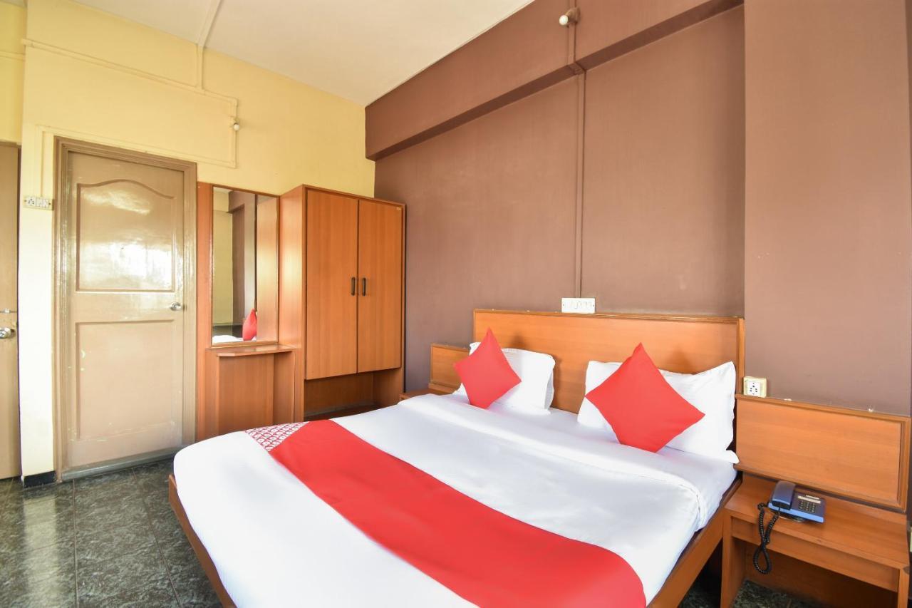 Oyo 63264 Hotel Shamiana Pandharpur Εξωτερικό φωτογραφία