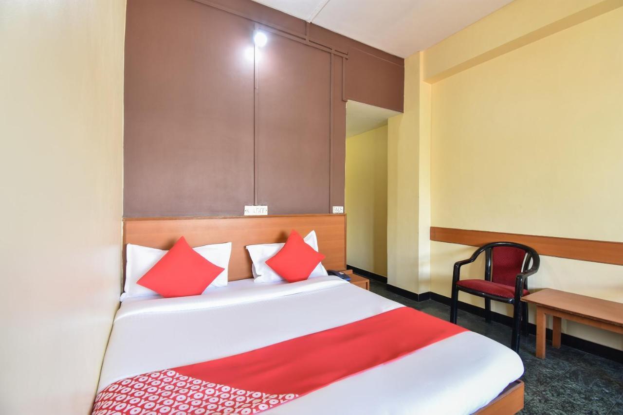 Oyo 63264 Hotel Shamiana Pandharpur Εξωτερικό φωτογραφία